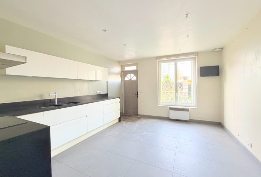 MAISON DE VILLE 2 CHAMBRES CŒUR DE VILLE