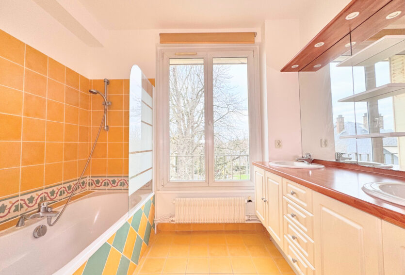 Grand 4 pièces, 3 chambres, à 2 minutes de l’hyper-centre