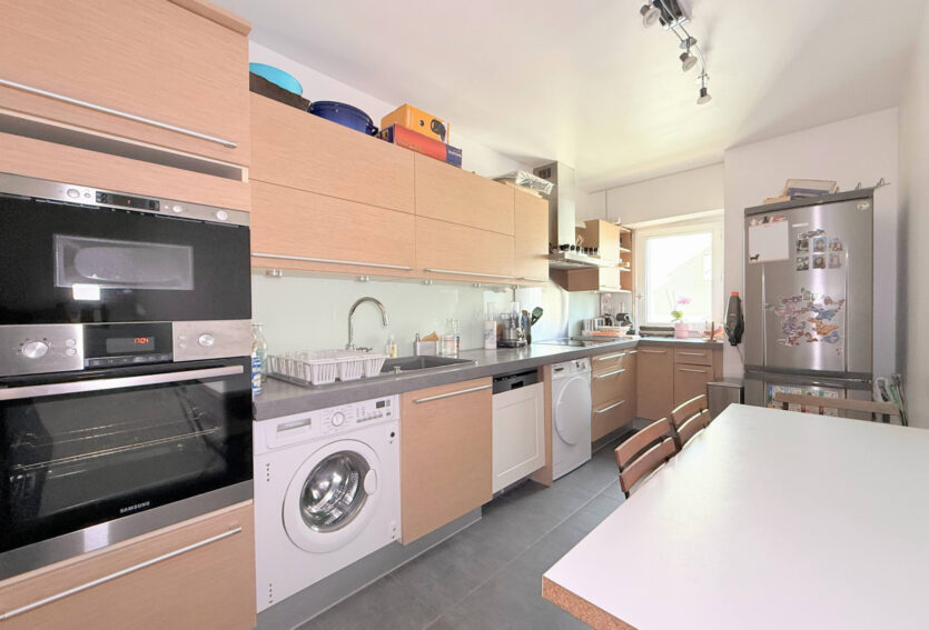 Appartement 116.3 m2 Puteaux limite Suresnes