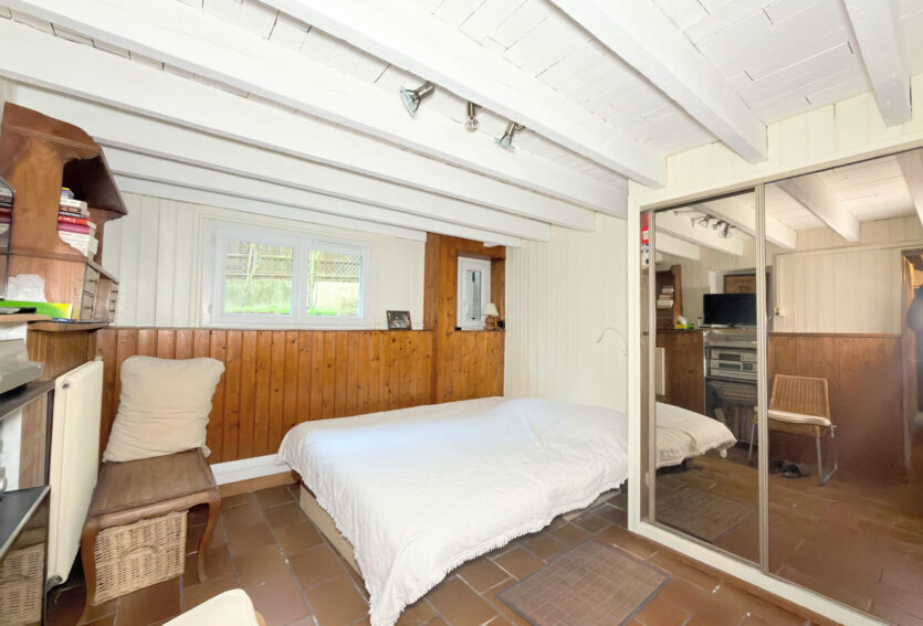 MAISON 4 CHAMBRES AU CALME À PROXIMITÉ DE LA PLACE BESCHE