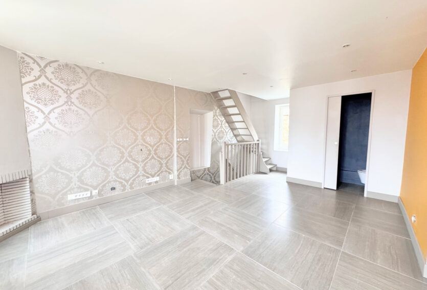 MAISON DE VILLE 2 CHAMBRES CŒUR DE VILLE