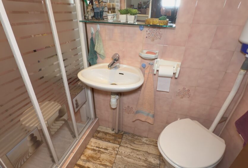 MAISON 4 CHAMBRES AU CALME À PROXIMITÉ DE LA PLACE BESCHE