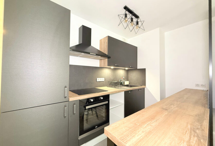 Studio Location meublée – Richelieu-Châtaigneraie