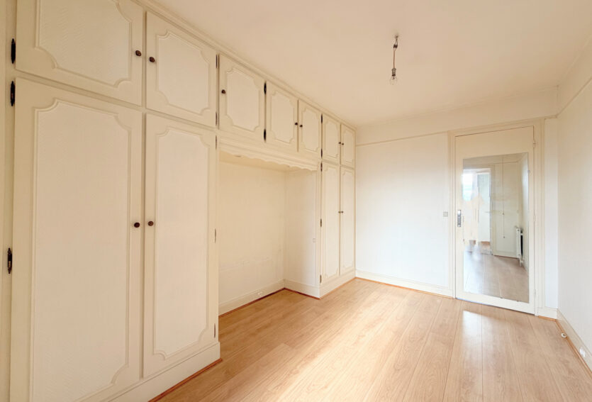 Maison limite Suresnes Parcelle 367 m2