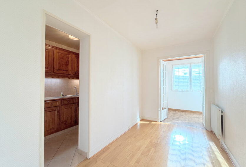 Maison limite Suresnes Parcelle 367 m2