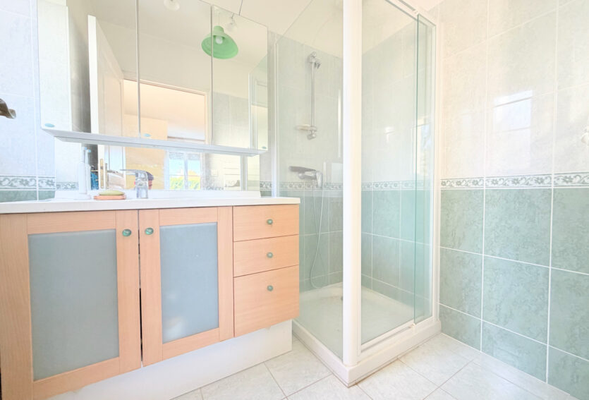 Maison Buzenval DPE C, 4 chambres, jardin, garage et sous-sol