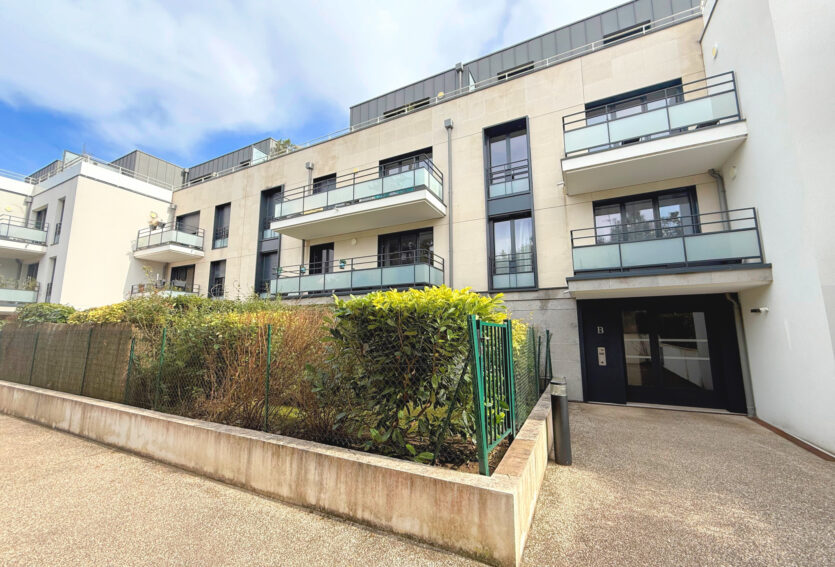 Studio Location meublée – Richelieu-Châtaigneraie