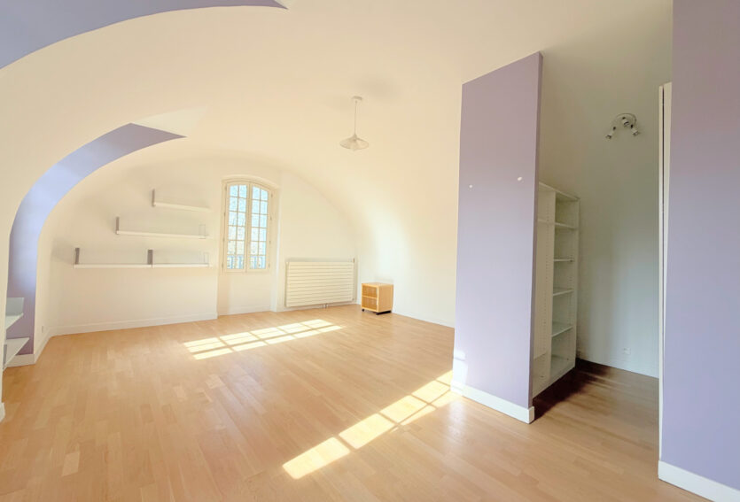 Demeure de 412 m2 habitables, parcelle de 3 000 m2 Parc de la Malmaison