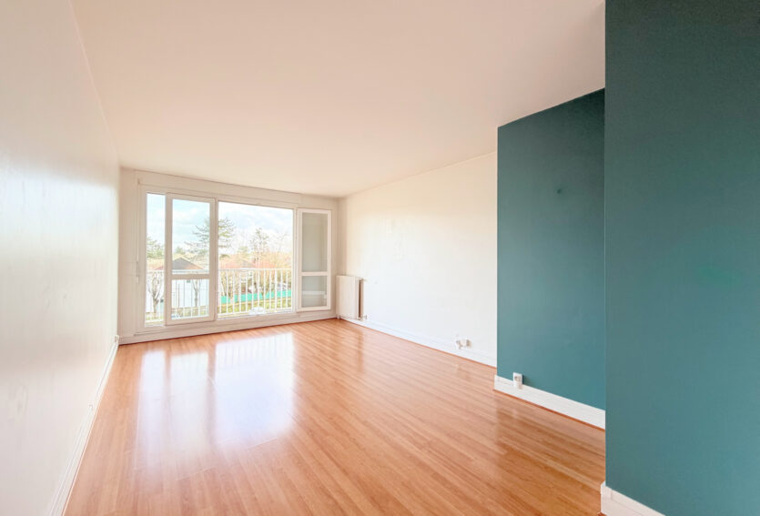 Lumineux 3 pièces – 63 m2 – 3e et dernier étage – Cave et parking