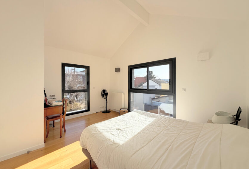 MAISON ENTRE CENTRE-VILLE ET RER A – PARCELLE DE 602 m2