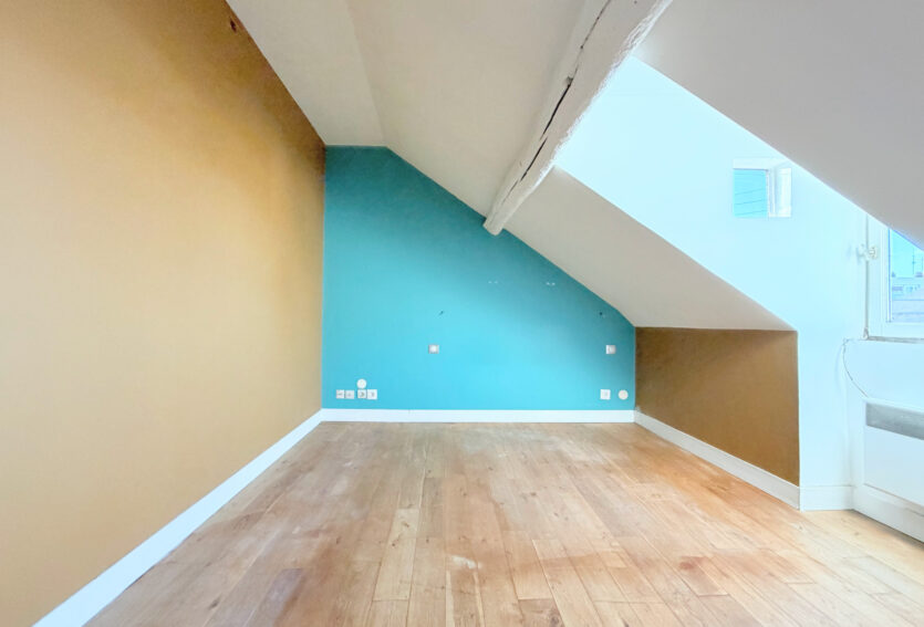 MAISON DE VILLE 2 CHAMBRES CŒUR DE VILLE