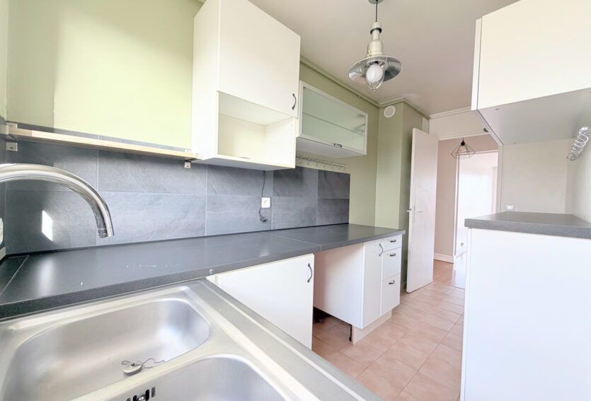 Lumineux 3 pièces – 63 m2 – 3e et dernier étage – Cave et parking